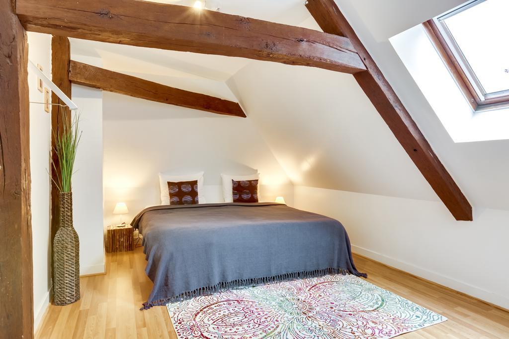 Chateau Turgot Gites Bons-Tassily 외부 사진