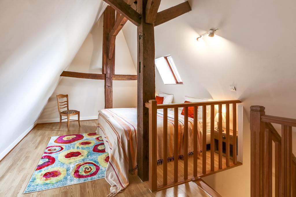 Chateau Turgot Gites Bons-Tassily 외부 사진
