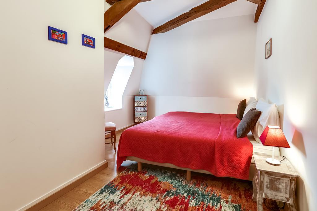 Chateau Turgot Gites Bons-Tassily 외부 사진