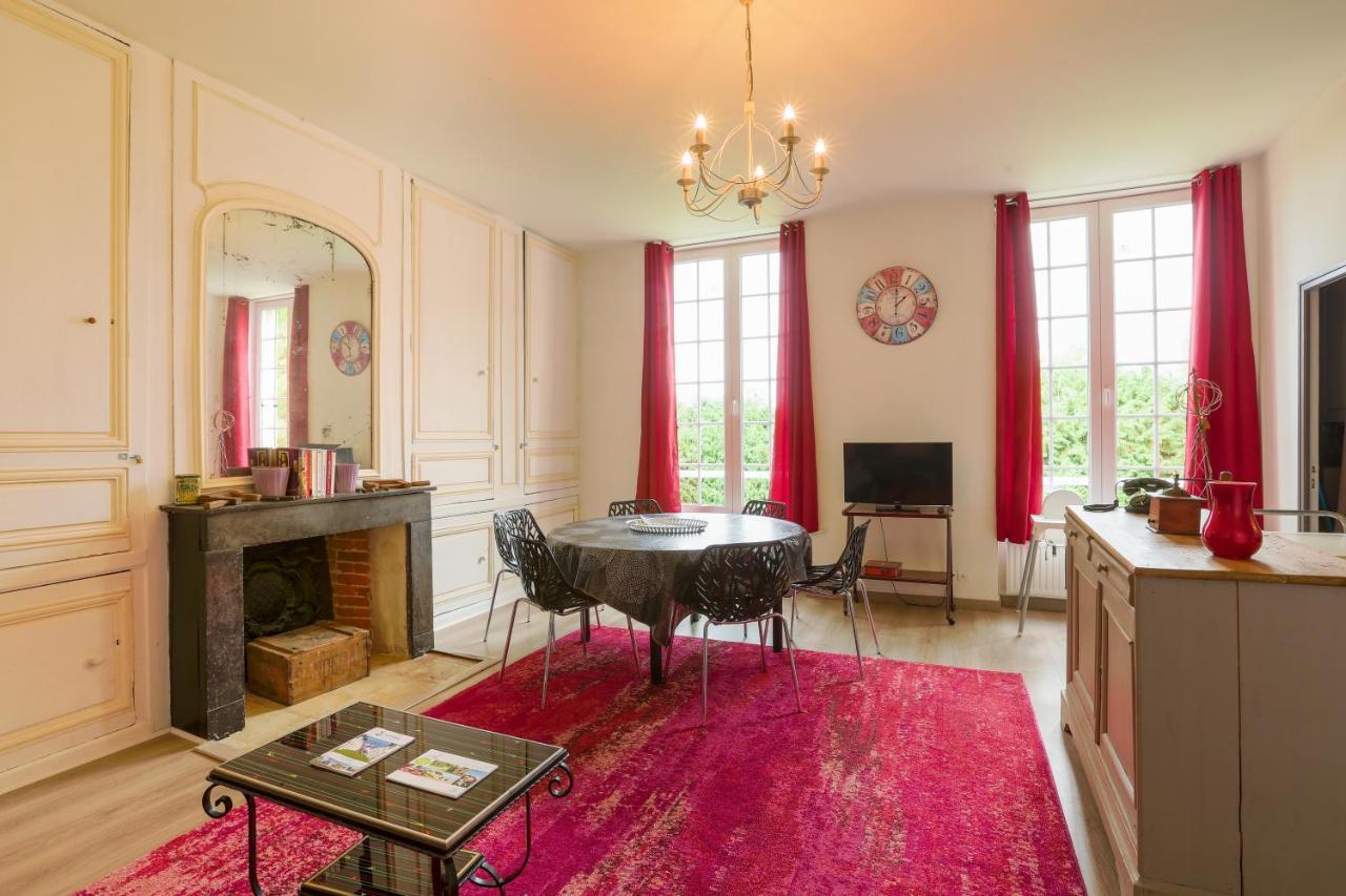 Chateau Turgot Gites Bons-Tassily 외부 사진